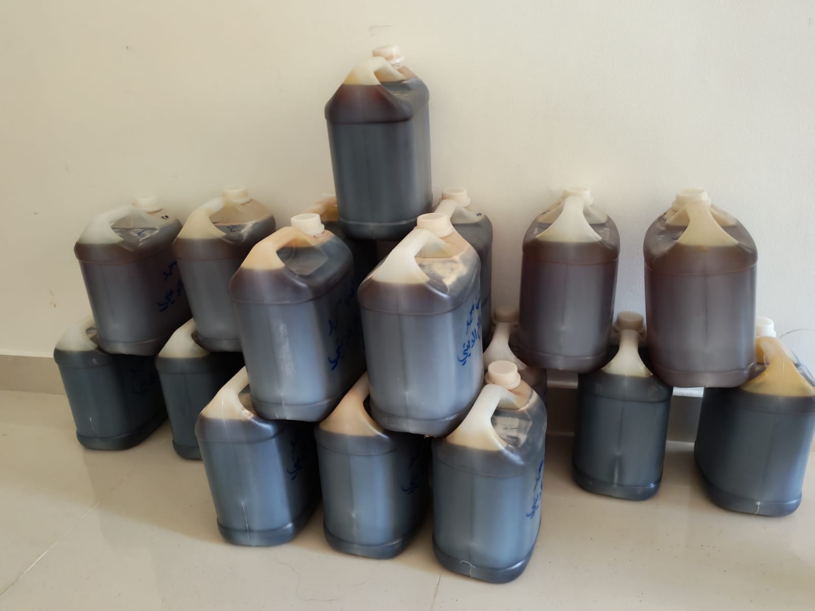 عبوات الجملة